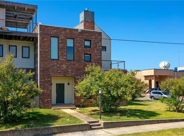 217 N Houston Avenue, Bryan, TX 77803-4089