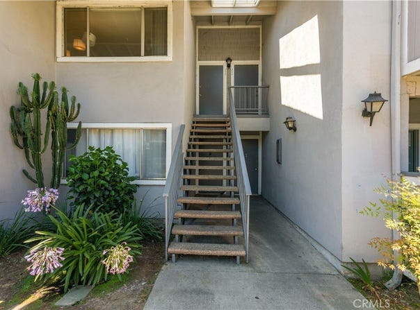 1250 S Brookhurst, Anaheim, CA 92804