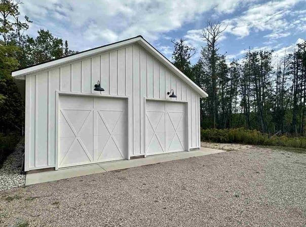 10999 KOEPKE, LEVERING, MI 49755