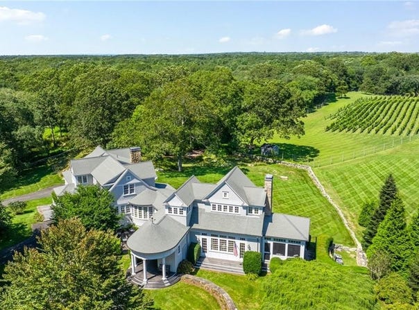 1591 Commodore Perry Highway, South Kingstown, RI 02879