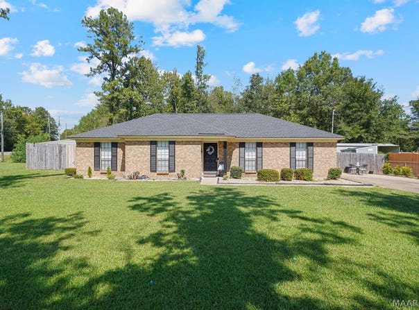 2331 N Cobb Loop, Millbrook, AL 36054