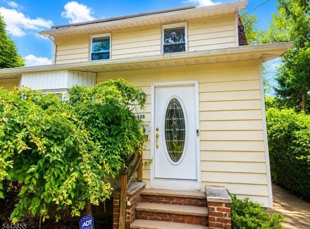 525 Eagle Rock Ave, West Orange Twp., NJ 07052-3602
