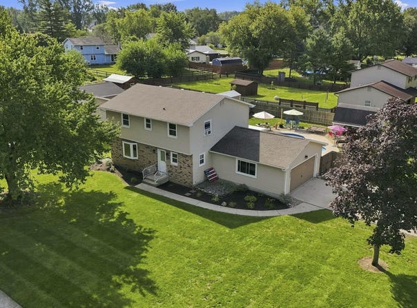 1833 Apollo Drive, Huntertown, IN 46748