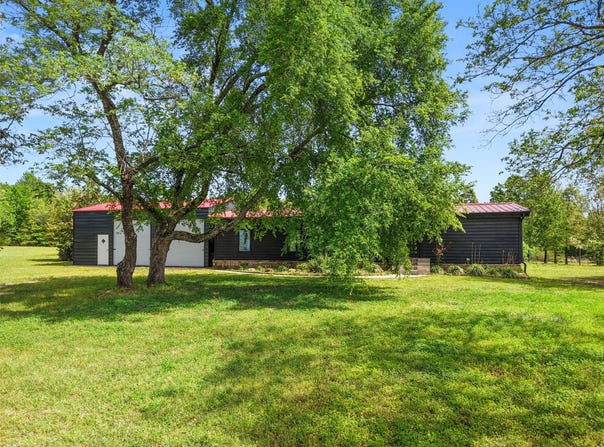 1333 Lupine Road, Gilmer, TX 75644