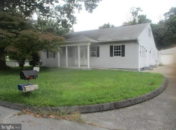 22 LUKE Drive, PASADENA, MD 21122