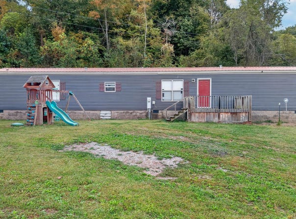 2501 Upper Caney Valley Rd, Tazewell, TN 37879