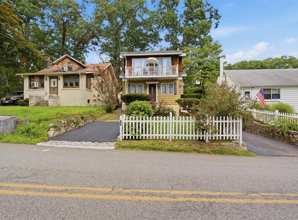 88 Becker Street, Lake Peekskill, NY 10537