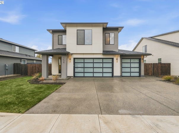 154 E AIREDALE Ave, LaCenter, WA 98629