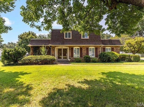 511 W Salcedo Rd, Sikeston, MO 63801