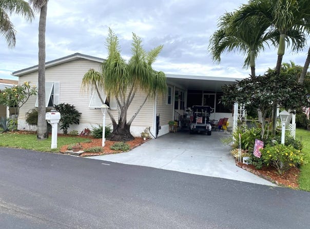6180 Seashore Drive, Lantana, FL 33462
