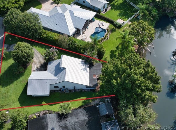 496 SE Cardinal Trail, Stuart, FL 34997