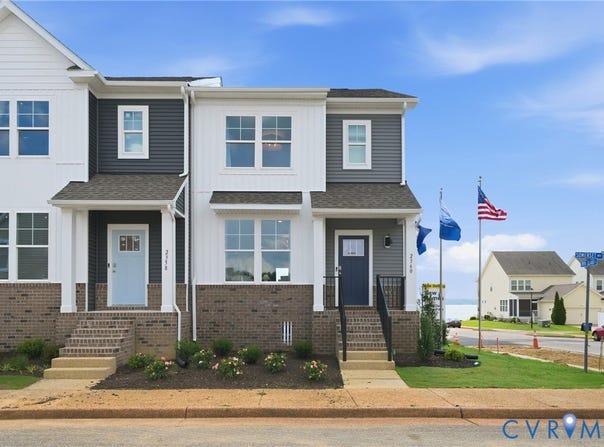 2342 Somerset Way, Hayes, VA 23072