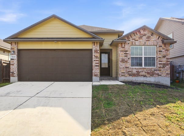 7614 Eclipse Mark, San Antonio, TX 78252