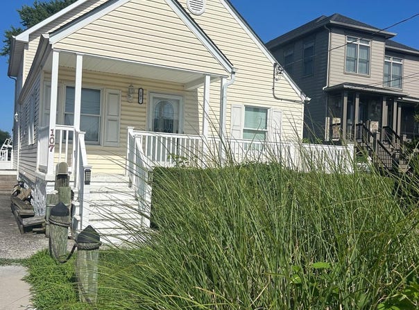 107 BAYSIDE DR, BALTIMORE, MD 21222
