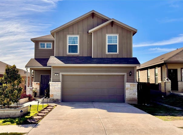426 Eves Necklace Dr, Buda, TX 78610
