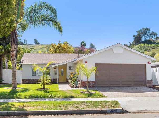 3245 Carolyn Dr, Oceanside, CA 92054