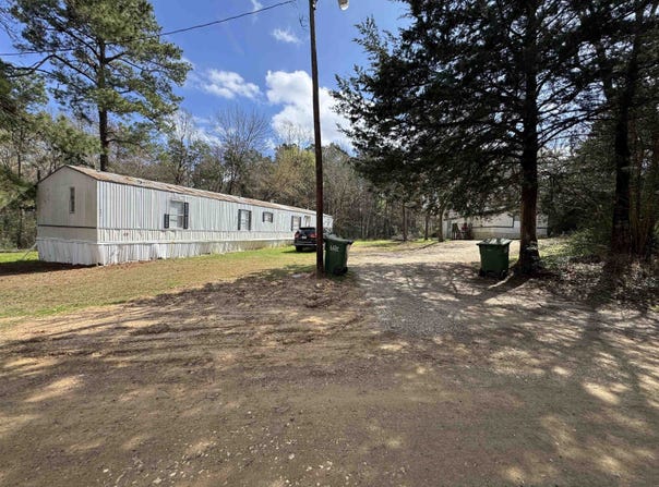 123 CR 4009, Timpson, TX 75975