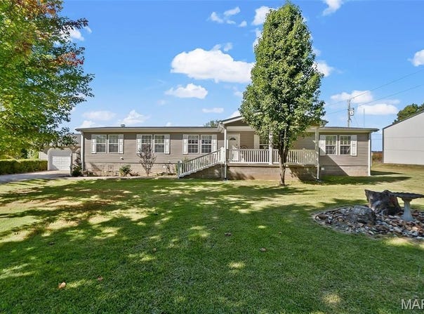1074 Madison 334, Fredericktown, MO 63645