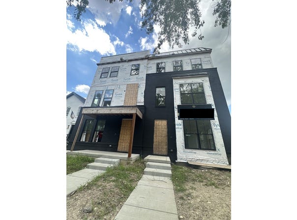 322 E 4th Avenue, Naperville, IL 60540