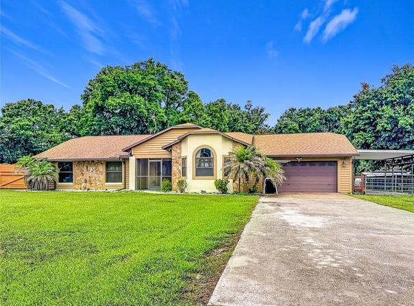 634 GRAPE Avenue, ST CLOUD, FL 34769
