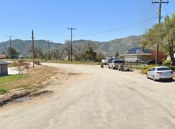 19300 Moon Drive, Tehachapi, CA 93561