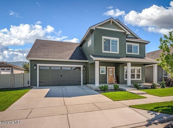 1656 W OKANOGAN Ave, Post Falls, ID 83854
