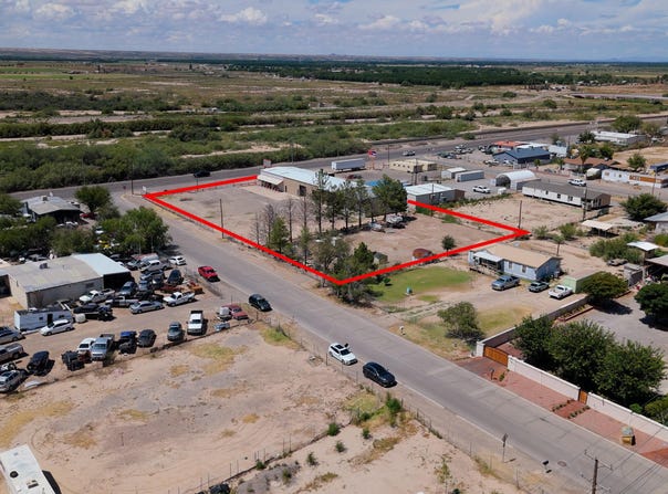7880 DONIPHAN Drive, Vinton, TX 79821