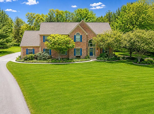 7494 Bridle Path Court SE, Ada, MI 49301