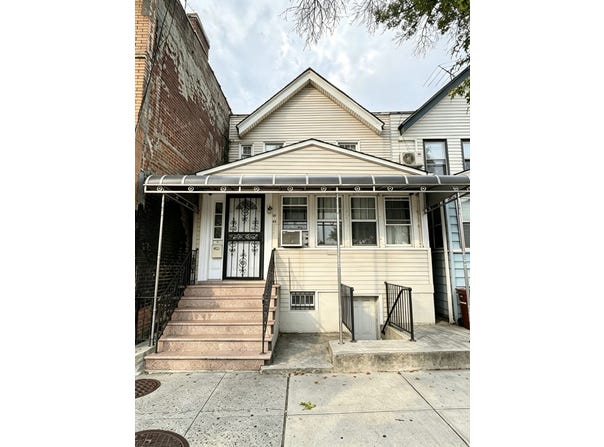 8944 Woodhaven Blvd, Woodhaven, NY 11421