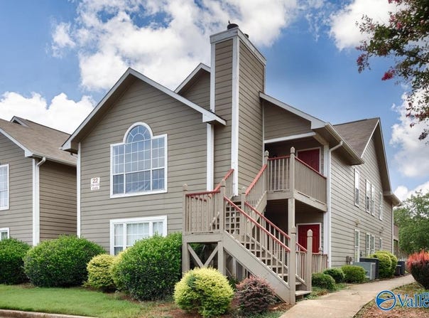 226 Waters Edge Lane, Madison, AL 35758