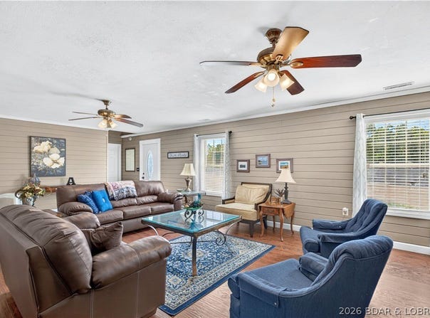 105 Dallas Road, Macks Creek, MO 65786