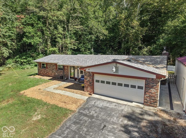 2049 N Blue Bluff Road, Martinsville, IN 46151