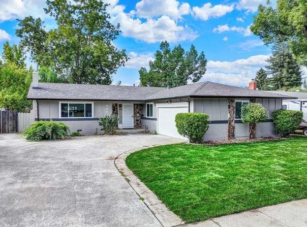 506 Crestview Drive, Vacaville, CA 95688