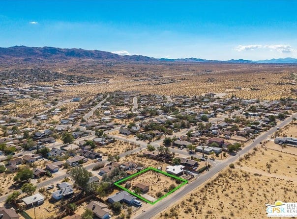 61939 Hilltop Dr, Joshua Tree, CA 92252