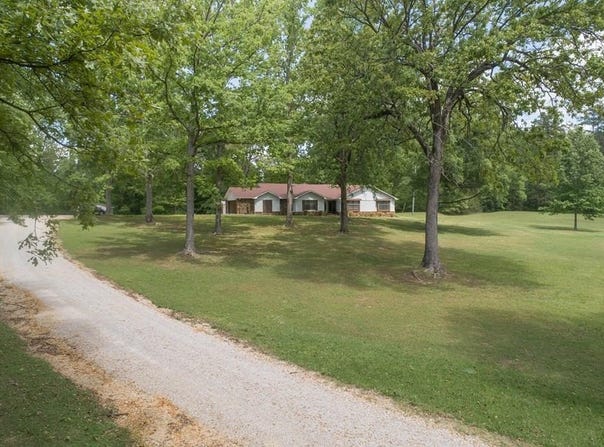 26 CR 272, BRUCE, MS 38915