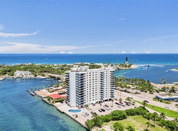 2639 N Riverside Dr, Pompano Beach, FL 33062