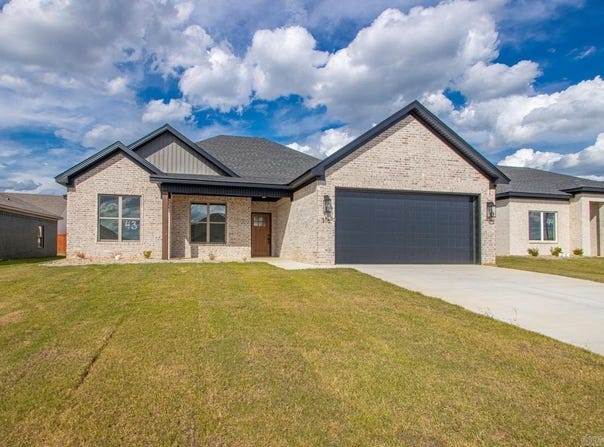 316 Alyece Lane, Hensley, AR 72065