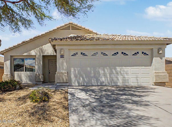 513 E Cactus Mountain Drive, Vail, AZ 85641