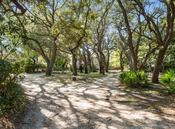 517 Main Street, Destin, FL 32541