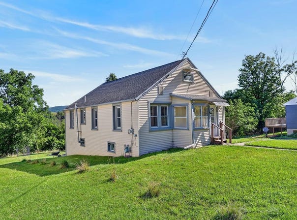 331 E Main Street, Troy, PA 16947