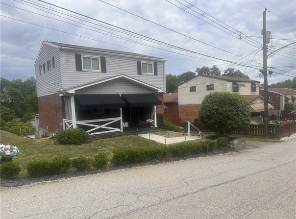 119 Preston Dr, N Braddock, PA 15104