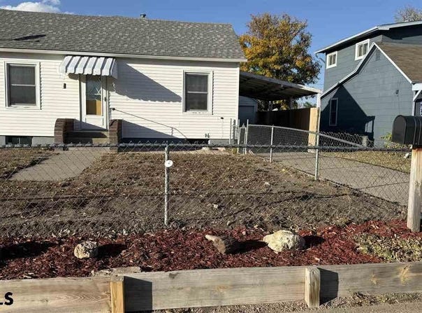 605 E 2ND STREET, Kimball, NE 69145