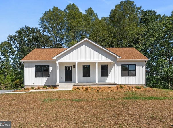 5321 LEWISTON Road, BUMPASS, VA 23024