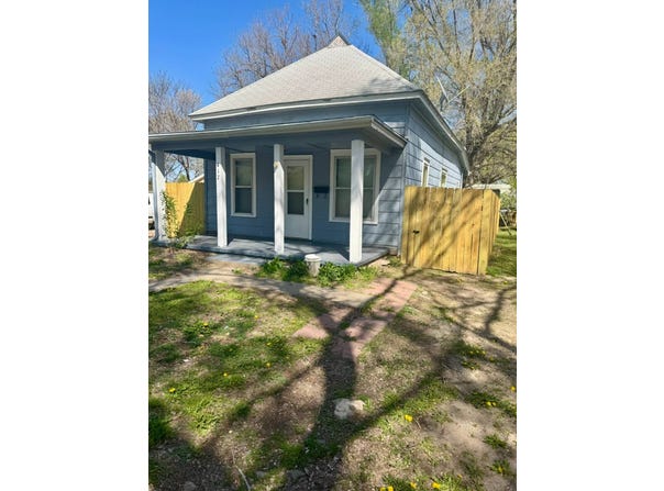 417 Valley, Concordia, KS 66901