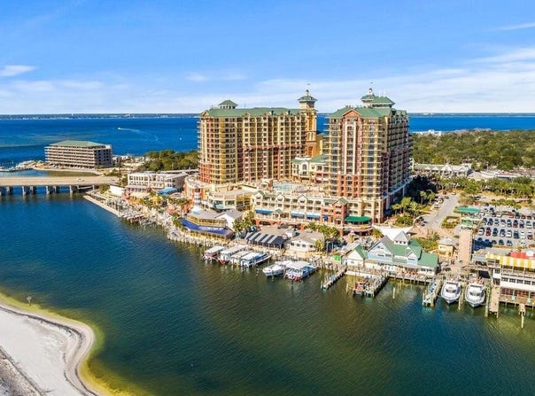 10 Harbor Boulevard, Destin, FL 32541
