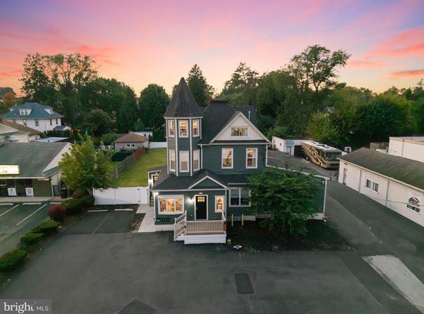 266 S WHITE HORSE Pike, AUDUBON, NJ 08106