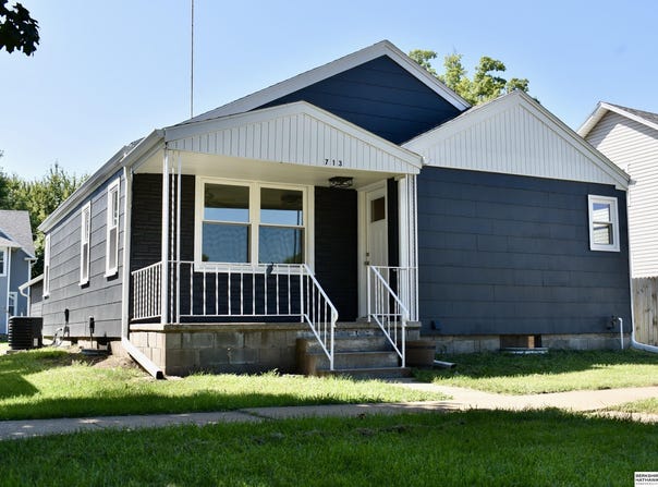 713 5th Street, Scribner, NE 68057