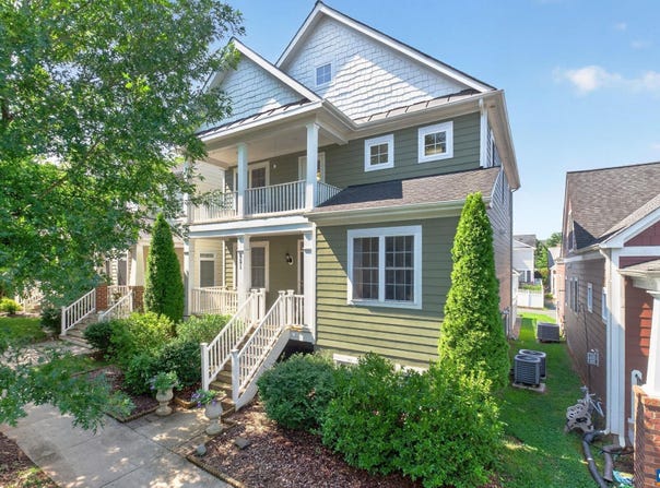 821 COLE ST, CHARLOTTESVILLE, VA 22901