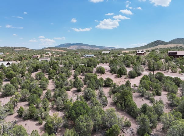 4248 S Artifact Dr, Cedar City, UT 84720