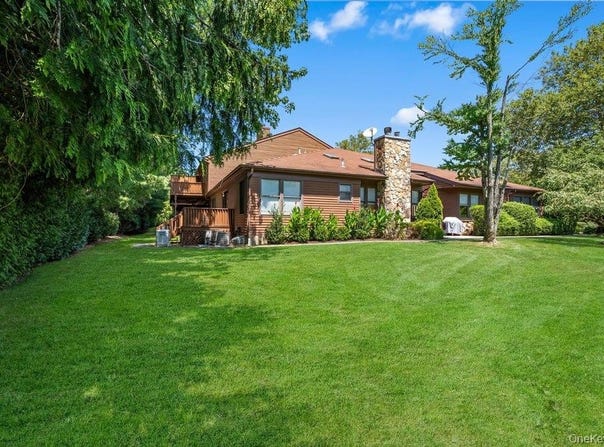 20 Hunt Court, Jericho, NY 11753